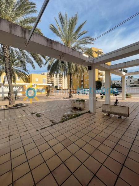 Foto f1a77158-b2aa-44da-a005-d03cc04aa2df. Geschäftsraum in Xeraco