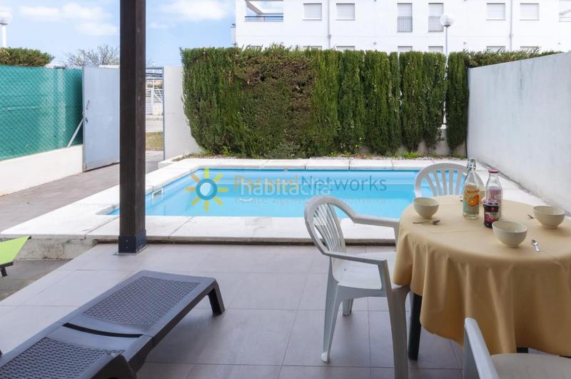 Foto 65cb9ccb-adc9-4a53-bf0e-7674c857ac9e. Rent semi detached house with parking pool in Oliva nova Oliva