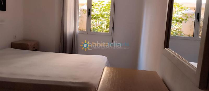 Foto a007b874-77fb-4f9b-86db-6f0af0bf797c. Alquiler planta baja  en alquiler en playa en Oliva