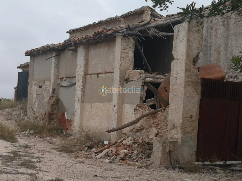 Foto 82f12418-17cd-4388-9704-c0bfe312953a. Fondo rustico in Albaida