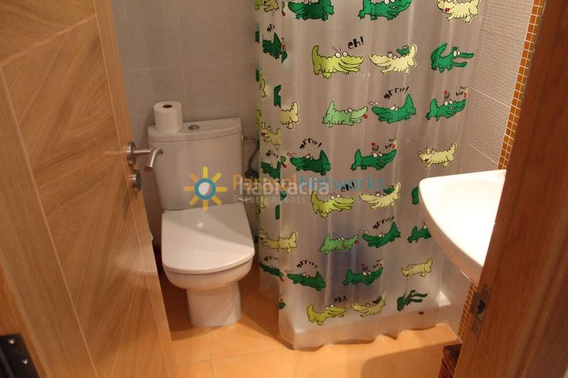 Foto dc8acac5-8cf7-40ef-a76c-da09ca896ff6. Lloguer apartament amb piscina a Guardamar