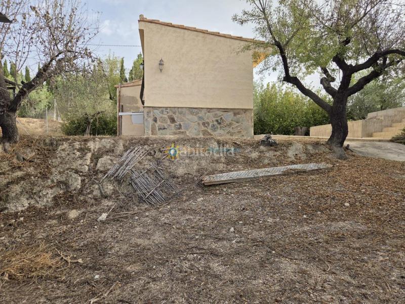 Foto c8ce5571-a6b6-4b17-badb-f7e94ed09896. Chalet  situado a solo 3km en Muro de Alcoy