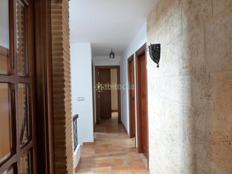 Foto 29b53818-acb0-46d0-a595-9969e9e53a9e. Chalet mit heizung parking in Oliva pueblo Oliva