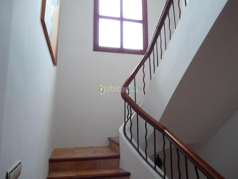 Foto 698573bf-2657-4bbe-9cee-fdedcb46e425. Chalet mit heizung parking in Oliva pueblo Oliva