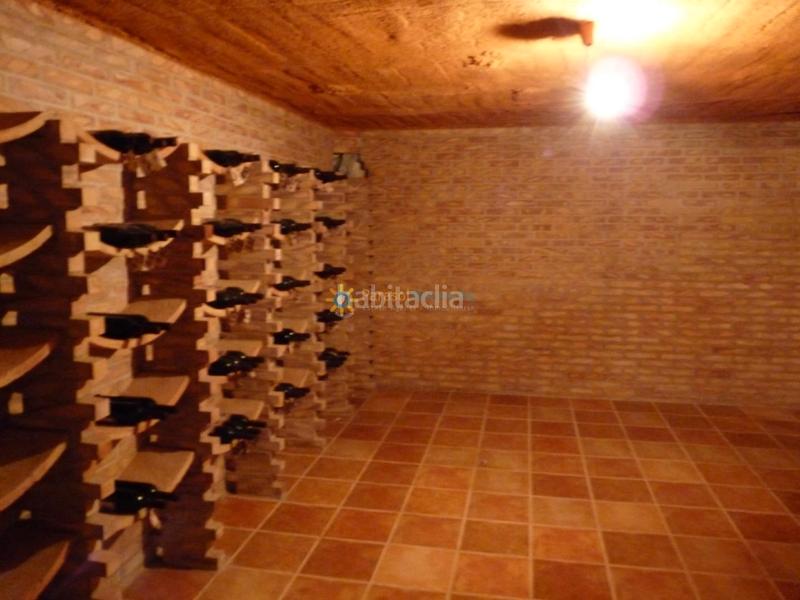 Foto 6c5b2bbb-1bea-45fa-b3bb-b5013c83fe39. Chalet mit heizung parking in Oliva pueblo Oliva