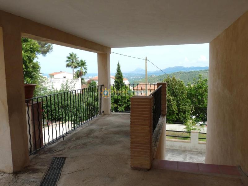 Foto bd02d02d-53a3-4ff7-b2e7-38cc18342e8c. Chalet mit heizung parking in Oliva pueblo Oliva