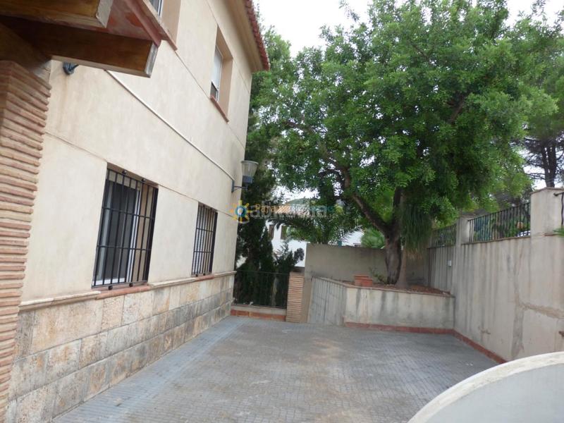 Foto cf1f8efe-7087-4ff2-8218-b5830b2306d1. Chalet mit heizung parking in Oliva pueblo Oliva