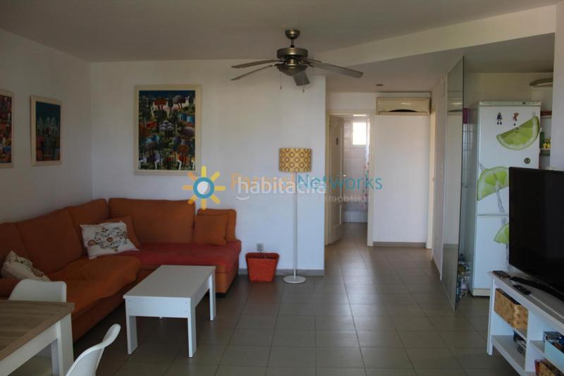 Foto bf2a12cd-50f2-4e83-bbde-640d27a81a84. Location appartement avec piscine dans Oliva nova Oliva