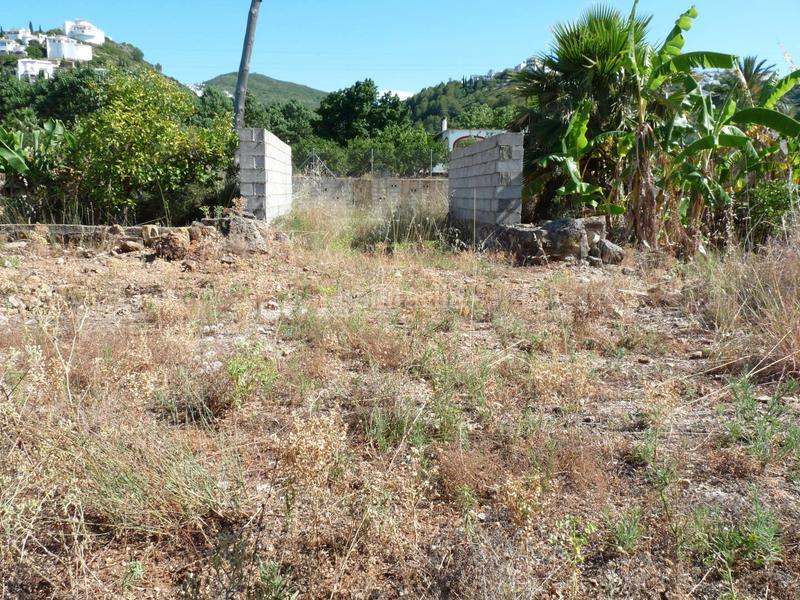 Foto f288116d-b21c-473d-b287-adeeabff216e. Casale con camino parcheggio in Pego