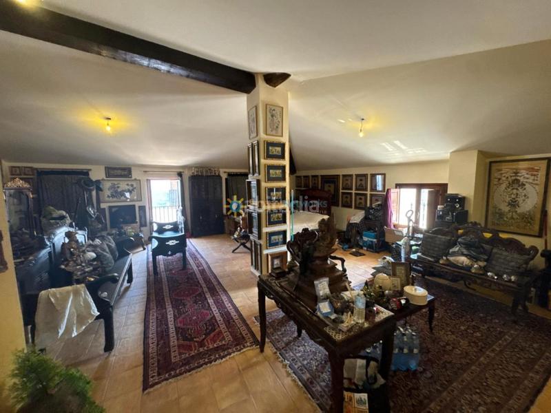 Foto b10ee3a3-d1d3-45d6-ac3f-3e8b8e357e1d. Casa aparellada amb xemeneia a Rafelcofer