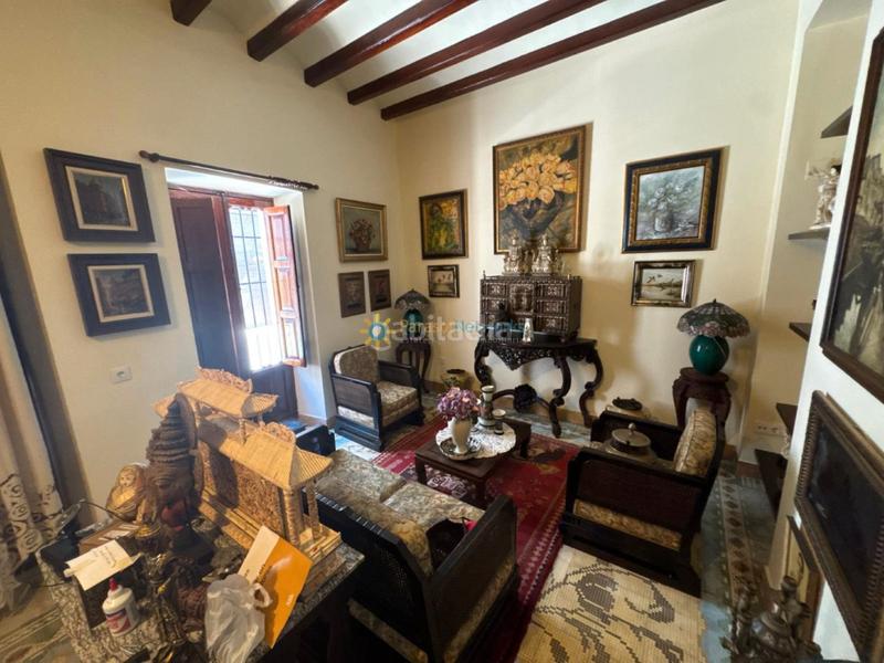 Foto dc7da394-9d7c-42b4-af32-6ca1d829e89a. Casa aparellada amb xemeneia a Rafelcofer