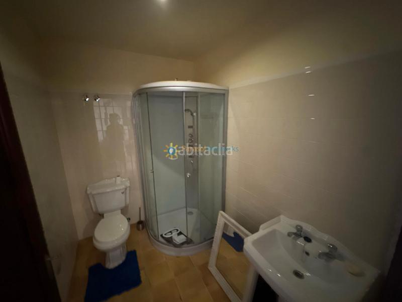 Foto 812695cb-9576-4569-a7f9-002604f6b7c7. Doppelhaus mit kamin in Rafelcofer