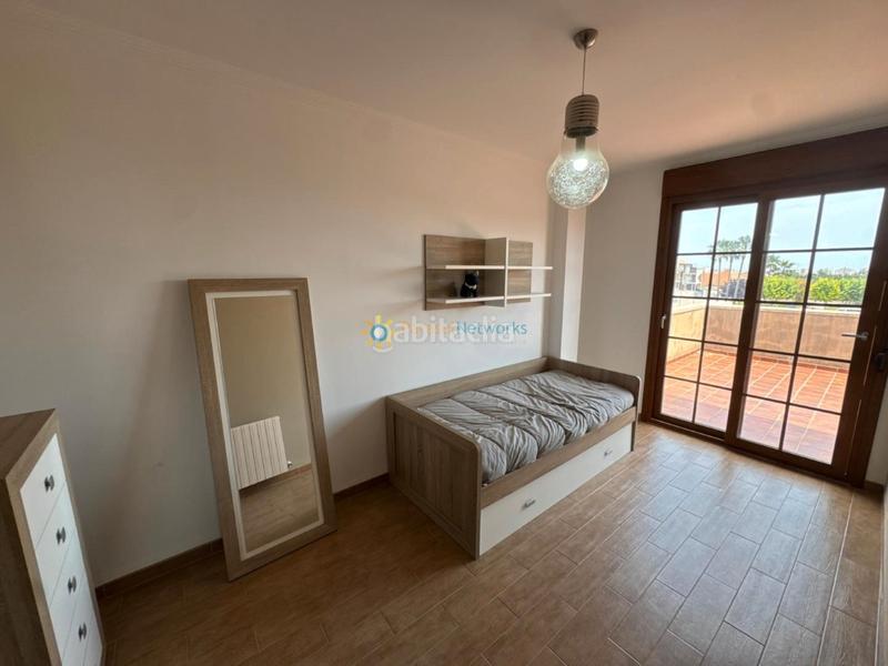 Foto 3b337190-05c0-4315-a559-5398bd305f80. Chalet mit parking pool in Piles