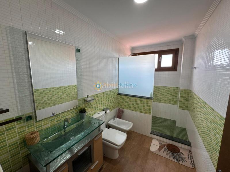 Foto c3aa9b58-2728-40df-9649-3bc83e28091f. Chalet mit parking pool in Piles