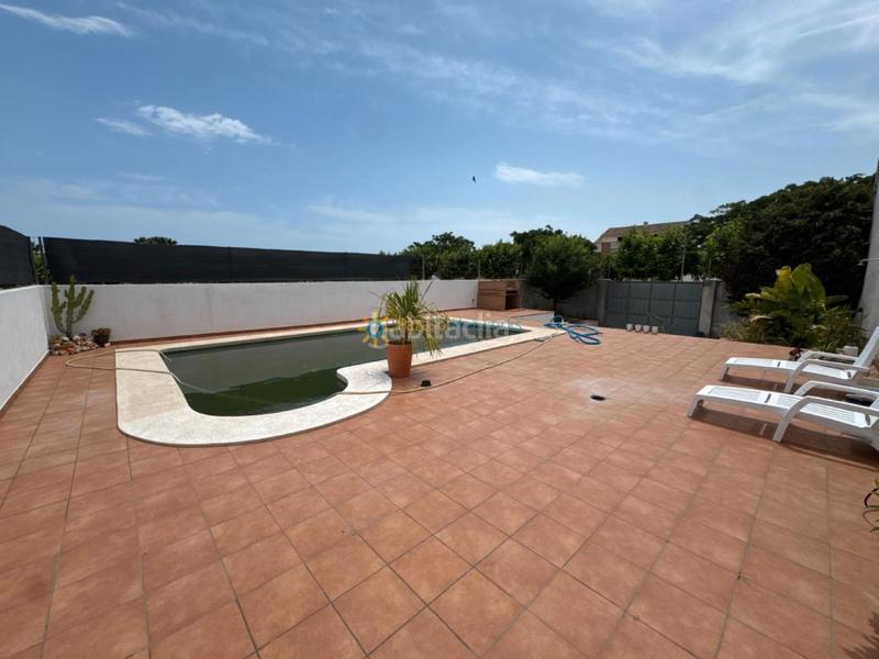 Foto f3e756f7-0223-4bd4-9b45-50715fcdbc4e. Chalet mit parking pool in Piles