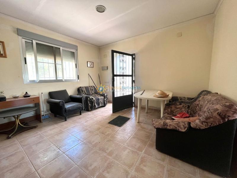 Foto 7998806c-b035-4f2b-8e84-af9595f38d62. Xalet amb xemeneia aparcament a Alfarrasí