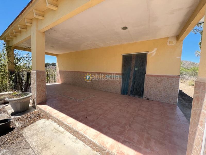 Foto cb83c425-4896-473a-aedb-668ecf2cc4c9. Xalet amb xemeneia aparcament a Alfarrasí