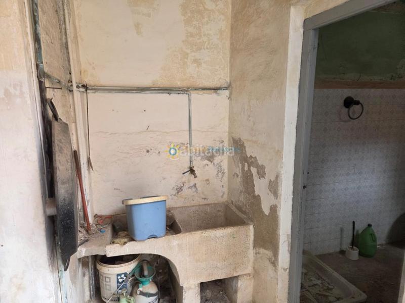 Foto e81f02d2-3034-46d2-875c-e221c8f79546. Casa aparellada a Alcàntera de Xúquer