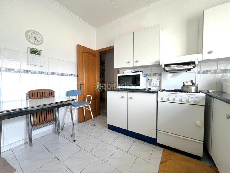 Foto 09856875-de35-4bb7-85d6-ff0fd2805e1d. Chalet avec cheminée piscine dans Olleria (l´)