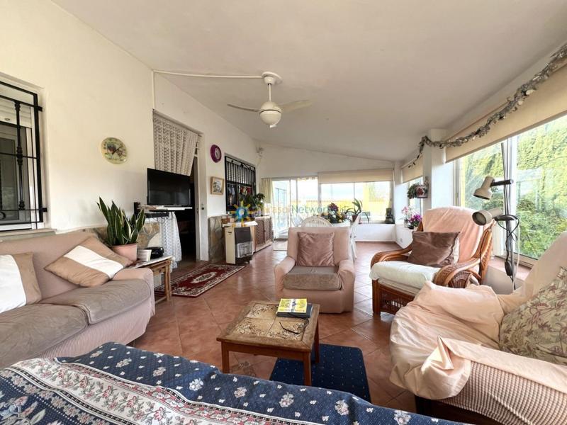 Foto 1ae924c8-c48c-40f4-a8df-5015fd8ae93c. Chalet avec cheminée piscine dans Olleria (l´)