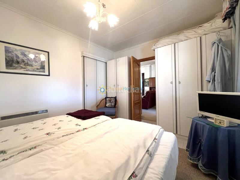 Foto 433486ed-3dc5-4a76-bc77-8af26e8a52cf. Chalet avec cheminée piscine dans Olleria (l´)