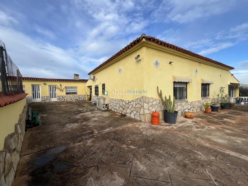 Foto 59a250e1-e516-439d-855b-466178290e51. Chalet avec cheminée piscine dans Olleria (l´)