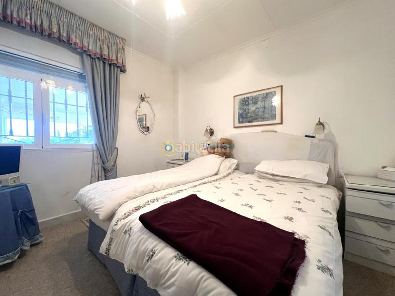 Foto 6214e612-bbb7-4351-80ad-fd8570ea7315. Chalet avec cheminée piscine dans Olleria (l´)