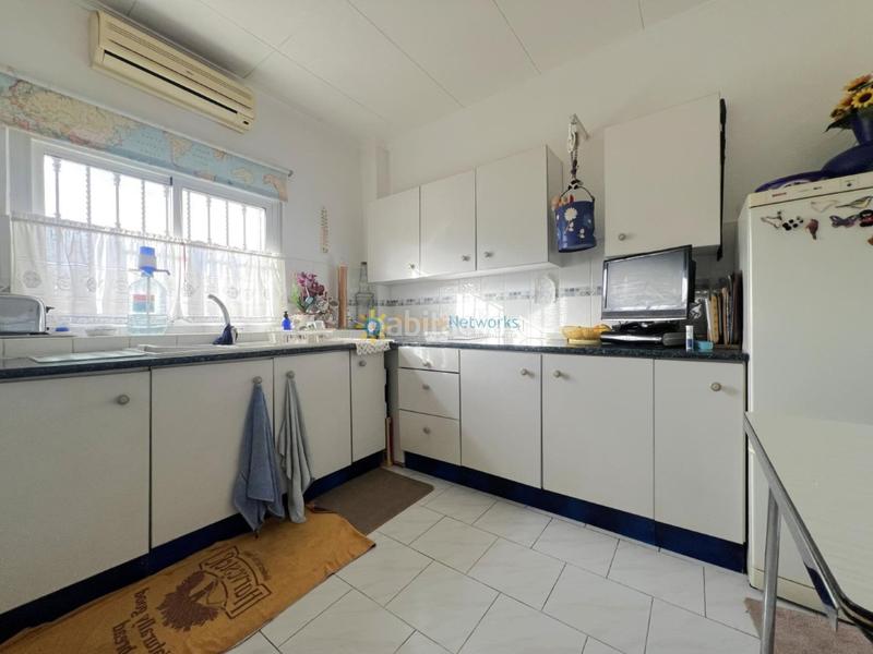 Foto 6fe2624d-f3f7-4307-99ff-0e5cc7eee559. Chalet avec cheminée piscine dans Olleria (l´)