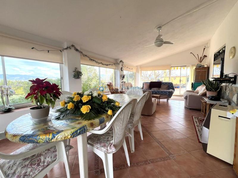 Foto 9b7c8769-9062-42c3-925f-93b8032fc77b. Chalet avec cheminée piscine dans Olleria (l´)