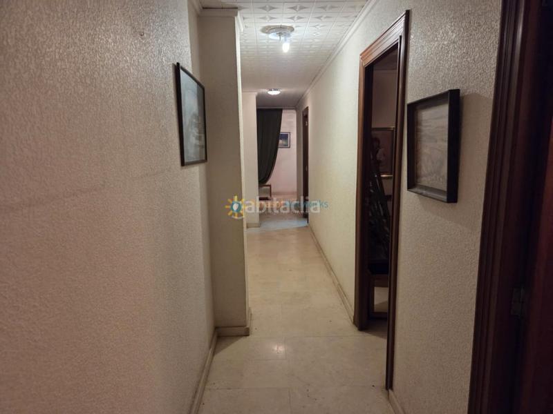 Foto abbb465f-8888-4934-962a-88d30cbe666d. Casa bifamiliare con parcheggio in Simat de la Valldigna