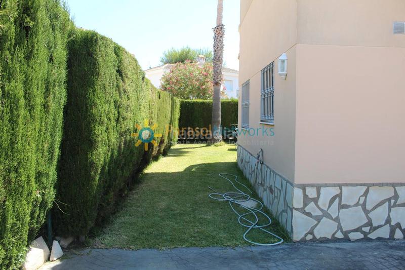 Foto 05b10c57-d0f8-45fd-80c6-2616e4d5df20. Alquiler chalet  en alquiler nova golf ref pnrn168 en Oliva