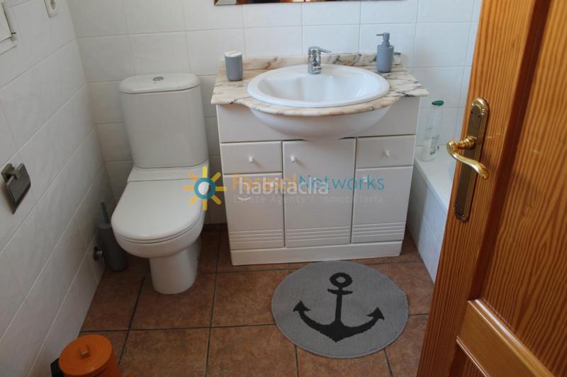 Foto 204bf362-5518-4b78-be96-9fda375dddf3. Miete chalet mit parking pool in Oliva nova Oliva