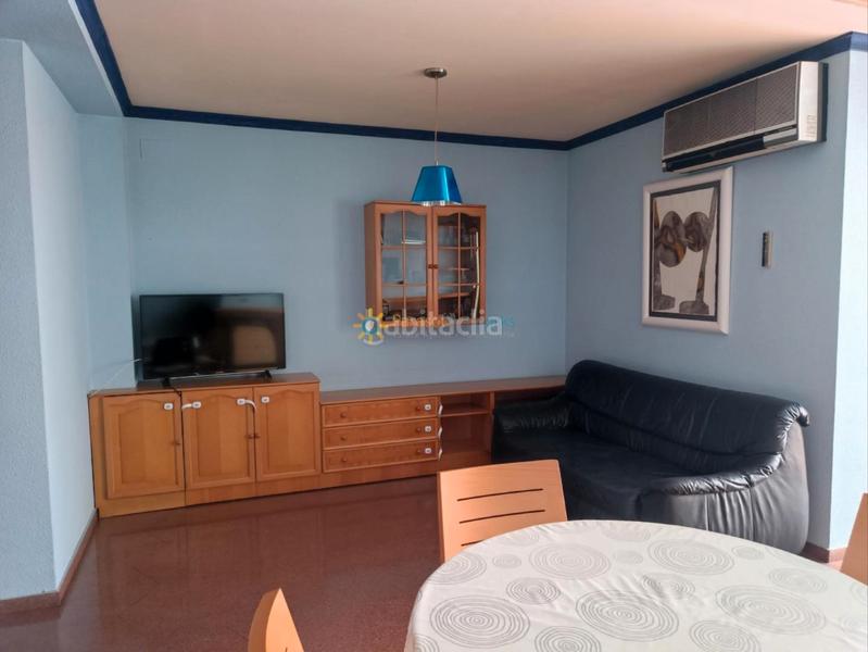 Foto 99860f66-b741-4889-9f0d-a4fc090b72ae. Casa aparellada amb xemeneia calefacció aparcament a Oliva