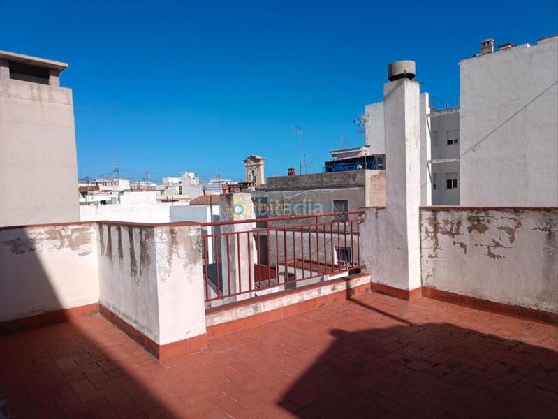 Foto 3f543711-7be3-4323-81be-47ee90c3fbe2. Casa pareada en Oliva pueblo Oliva