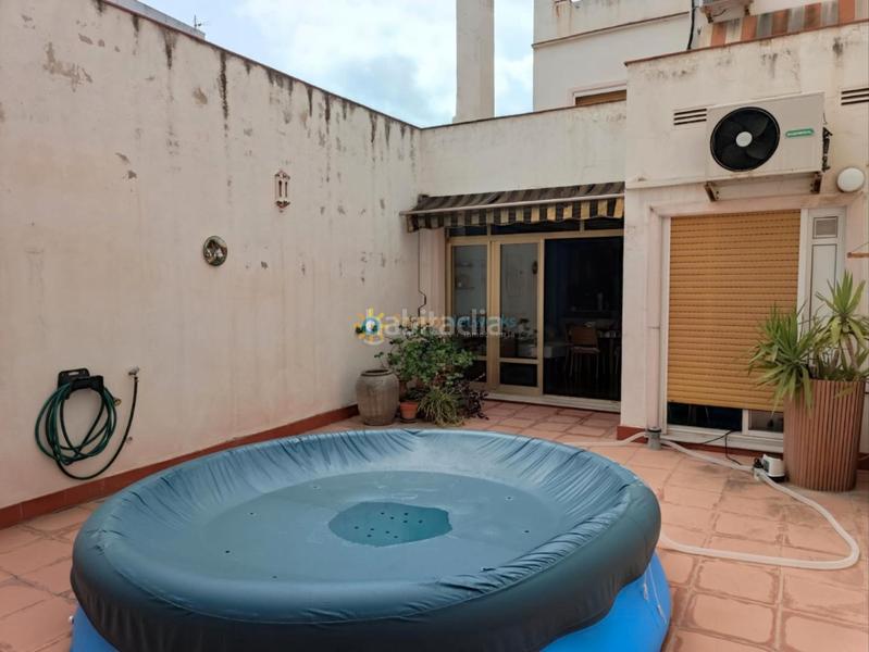 Foto af3261af-8015-4c01-bbff-de33a8558d98. Casa pareada en Oliva pueblo Oliva