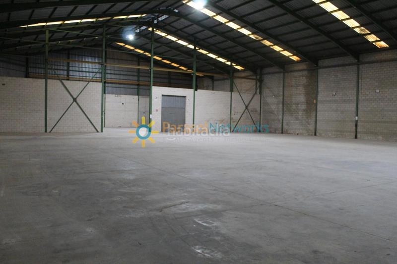 Foto fa39d82e-095a-4170-89e4-91f4eabd137f. Location bâtiment à usage industriel dans Oliva playa Oliva