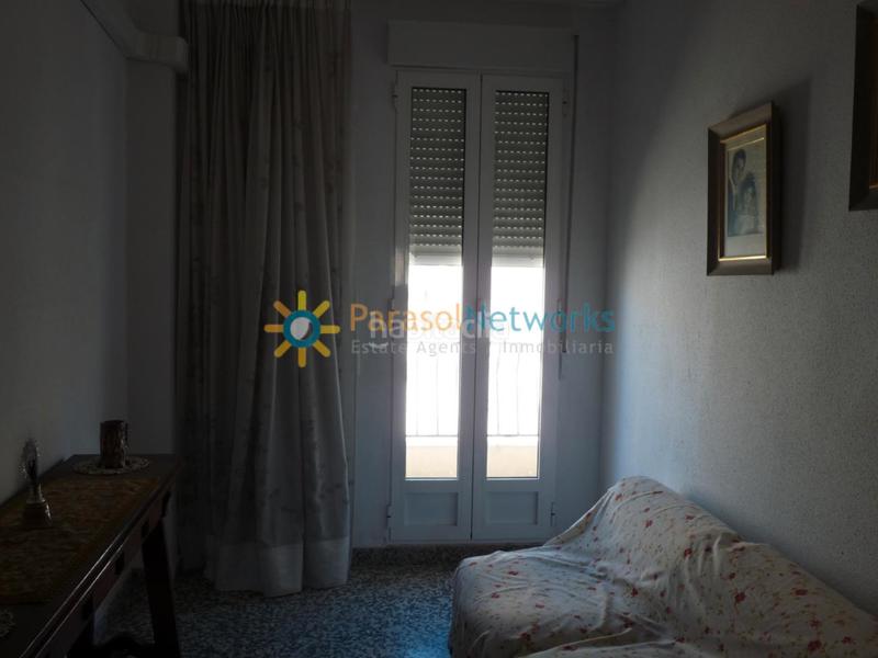Foto b5a0f1c5-7744-4243-b66b-b87c12f7653f. Local commercial dans Font d´en Carròs (la)