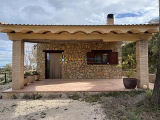 Masía en El Llombo