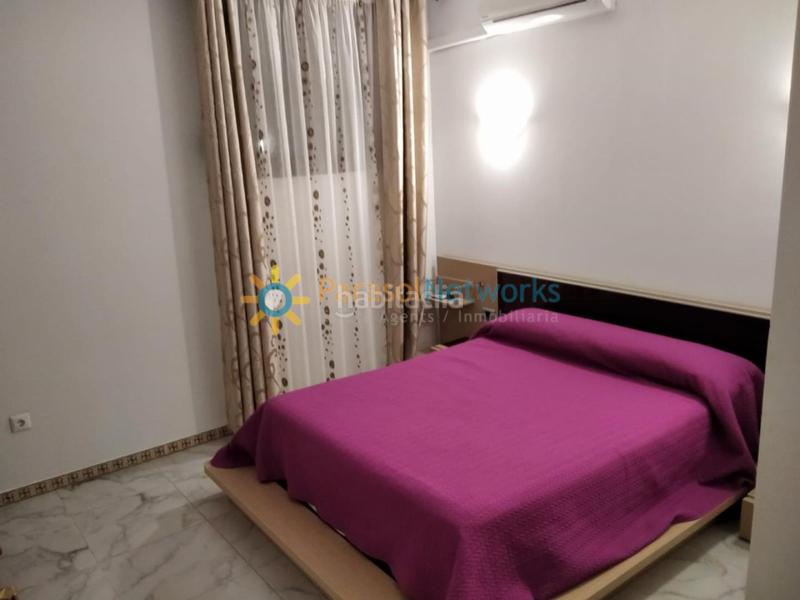 Foto 367737b8-807d-4f51-b453-a4730b977429. Edificio negocio con vivienda en Ador