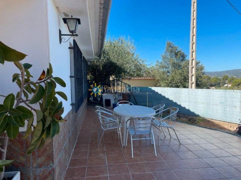 Foto c4c2a72e-17fb-4a78-bc3c-f35d90f73f60. Chalet with fireplace parking in Sant Josep-Zona Hospital Ontinyent