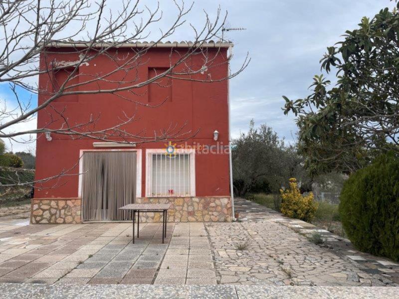 Foto eccad4a8-281c-4121-a662-b153ffc4fd53. Xalet amb xemeneia a El Pilar Ontinyent