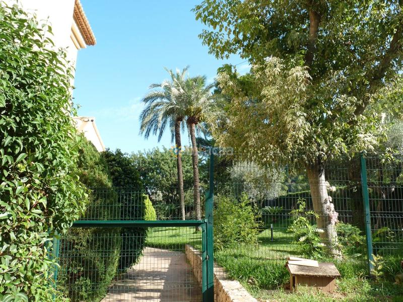 Foto 57583a56-8998-4851-a0b1-dcd2bd5c14ce. Chalet en Urbanizaciones Gandia