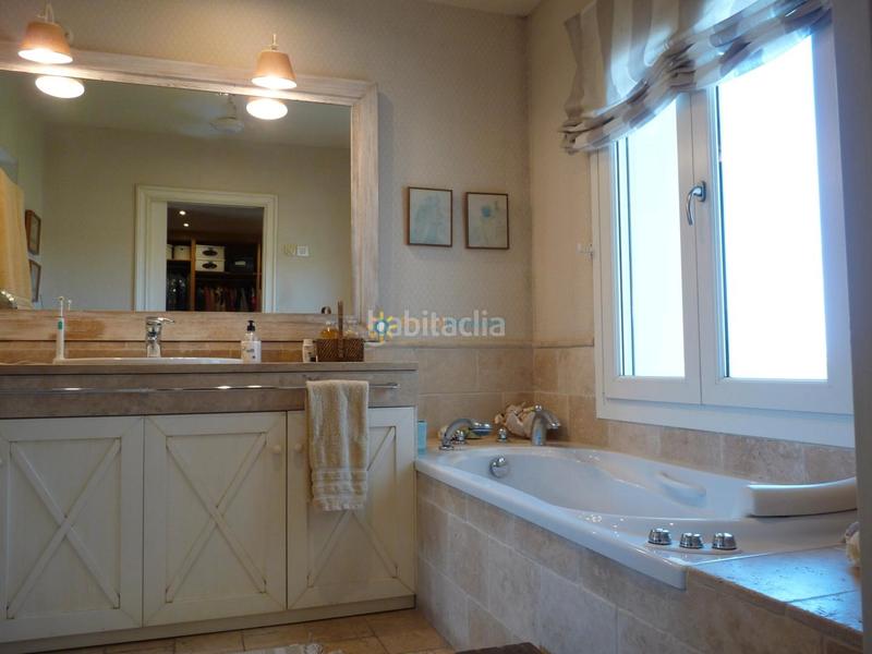 Foto dad51f5c-595c-4d70-b778-6b7848398484. Chalet en Urbanizaciones Gandia