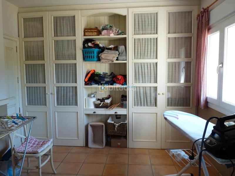 Foto 86dde287-d6d5-4901-99c4-f4c5a5cbd540. Chalet con camino riscaldamento parcheggio piscina in Gandia