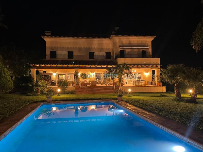 Foto 8cc37645-2ef0-424a-8b18-94698aad2c14. Chalet con camino riscaldamento parcheggio piscina in Gandia