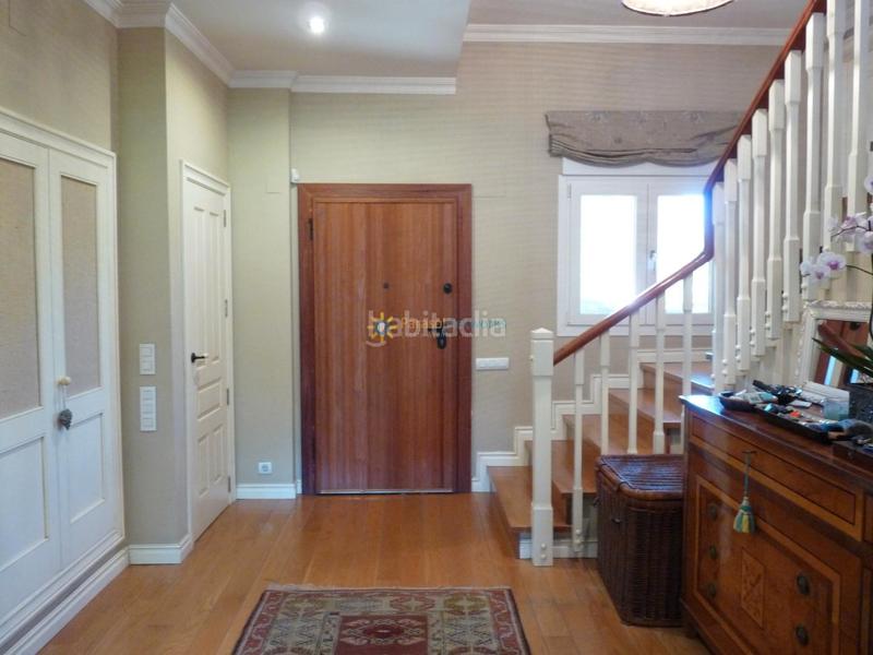 Foto aaf57211-bde8-456e-88c3-1aa27ee7ac63. Xalet amb xemeneia calefacció aparcament piscina a Gandia