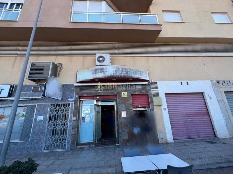 Foto be4bf808-f5ee-4840-a2c7-6765efda61f4. Local comercial bar- cafeteria en Oliva pueblo Oliva