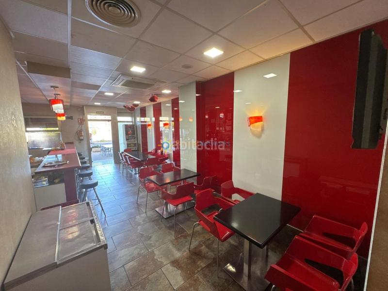 Foto c216d0b9-826b-46be-986f-989283f4f3f6. Local comercial bar- cafeteria en Oliva pueblo Oliva