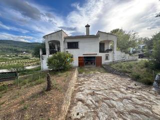 Chalet in Villalonga. Chalet con vistas panorámicas y piscina comunitaria