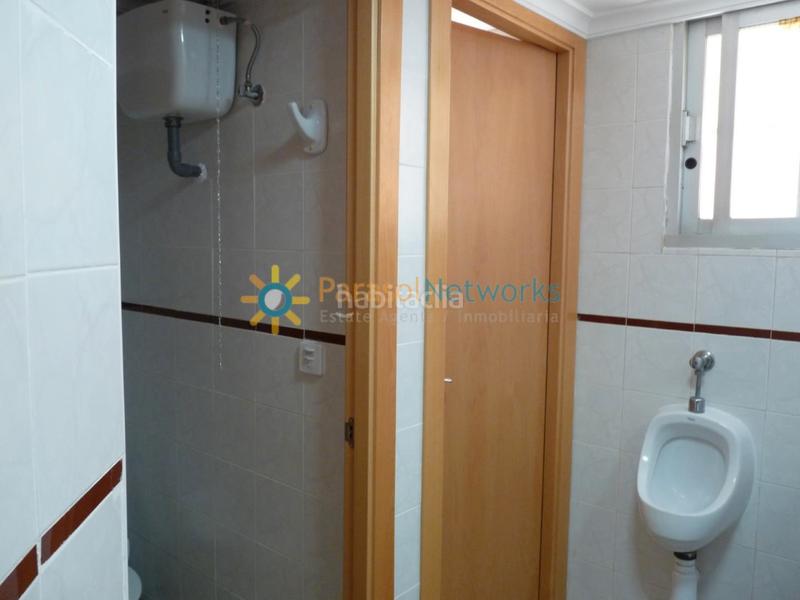 Foto 10cbe058-a806-479b-a539-a5a5bde678b7. Locale commerciale in Piles